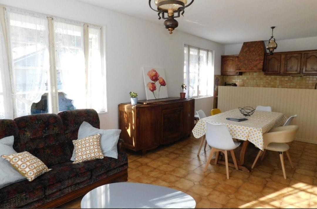 Gite Le Gravier En Haut De Villa Proche De La Dolce Via Arcens Luaran gambar